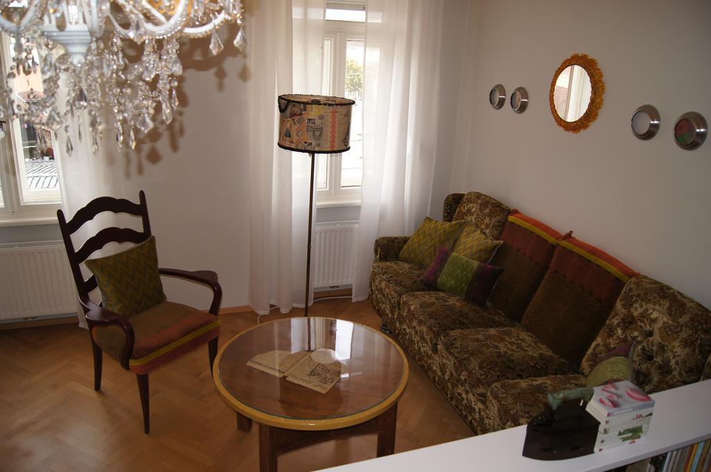 Altstadthaus Cityappartements Грац Екстер'єр фото